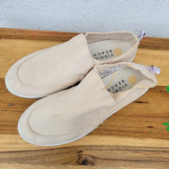 Vionic Beach Slip On Sneaker Canvas Shoes Women's Size 9.5 - Picture 4 of 16